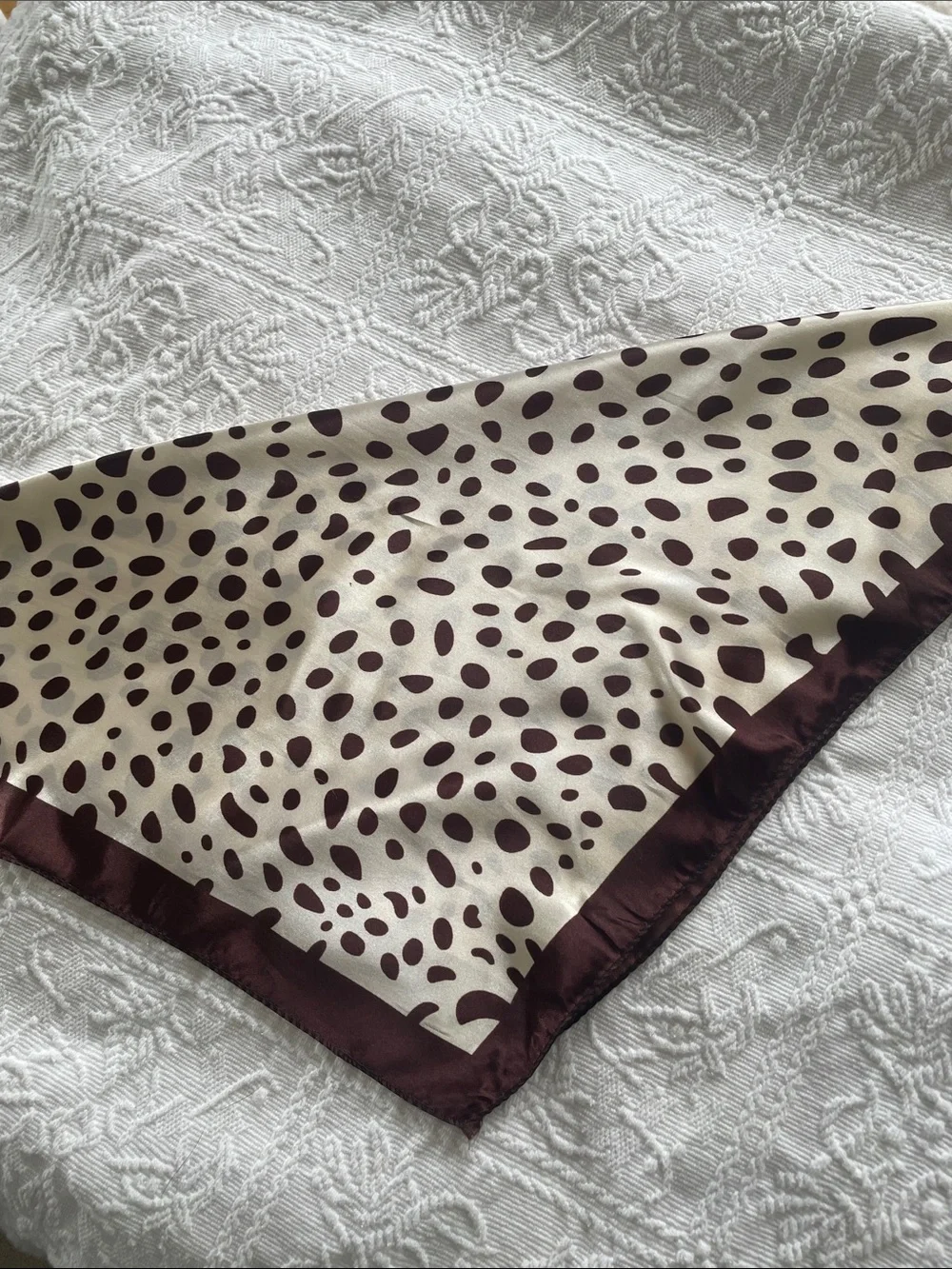 N/A silky square